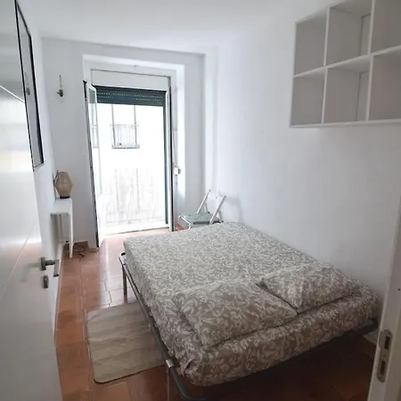 Arriaga B-shared With Bright Patio